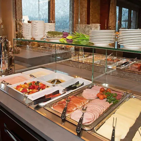 布鲁诺酒店 酒店